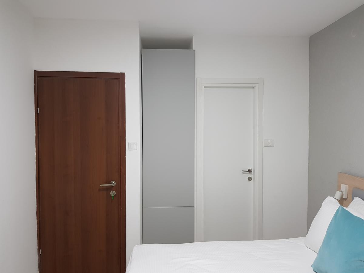 Guest House The Erez Or Yehuda Exterior foto